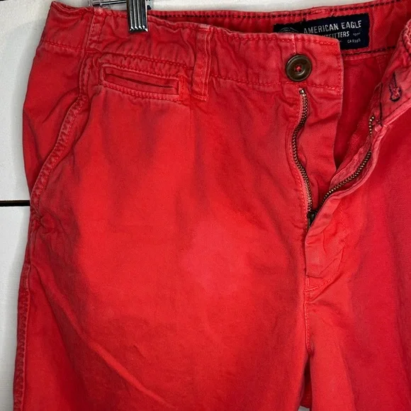 American Eagle Outfitters Classic Fit Red Men's Shorts - Picture 5 of 9